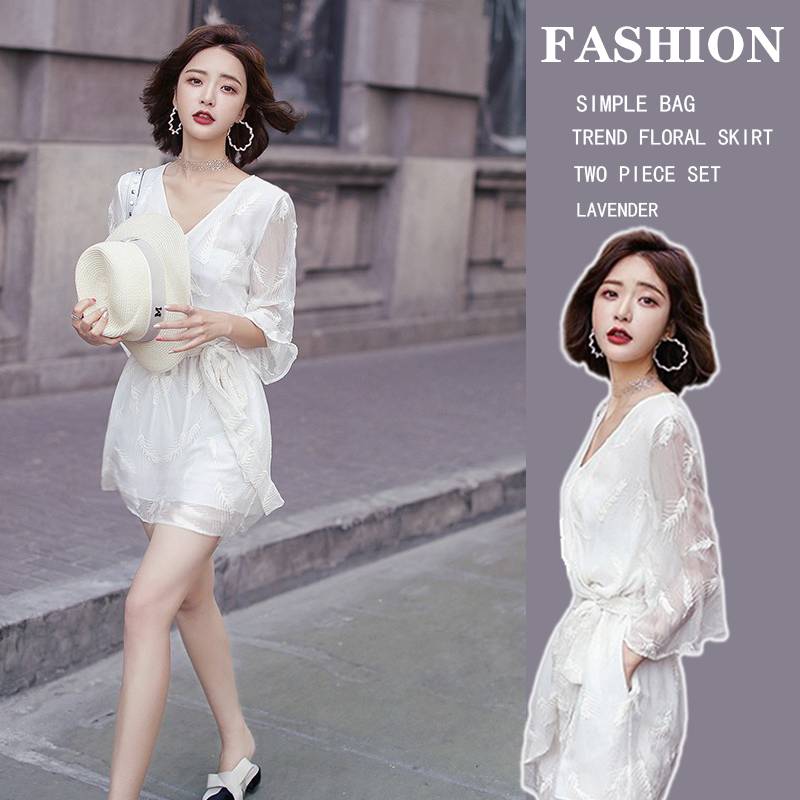 Sandro Svpr white snowspun hymn dress woman 2022 Summer new advanced senses V collar body shorts