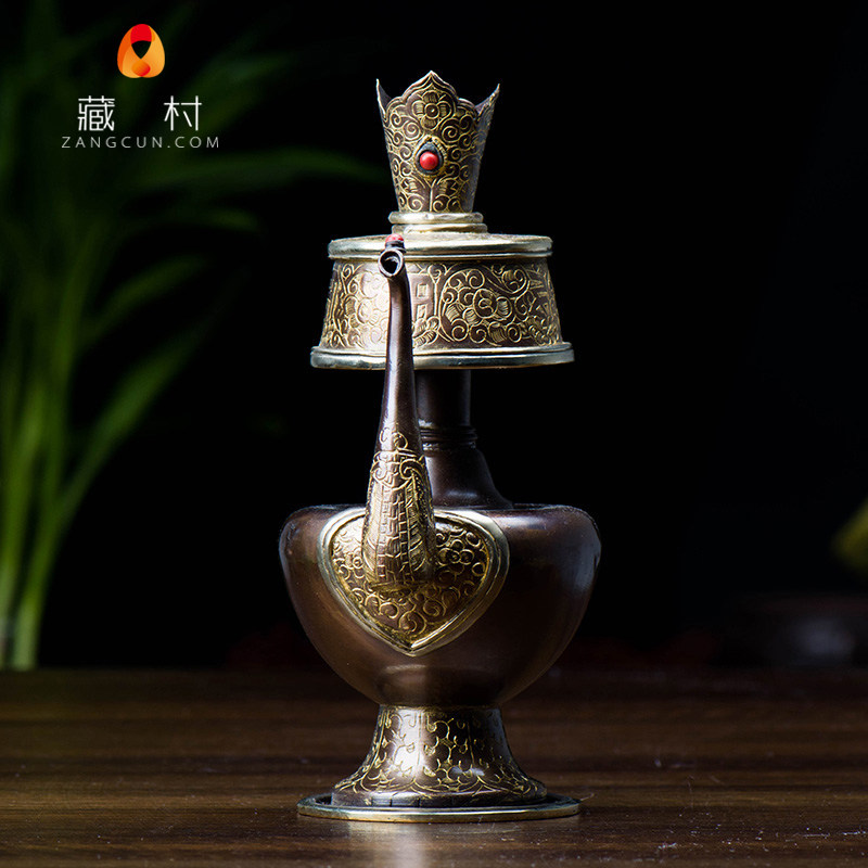 (Tibetan village) Pemba pot Nepali Tantric copper gilded carved water purification bottle for Benba pot trumpet