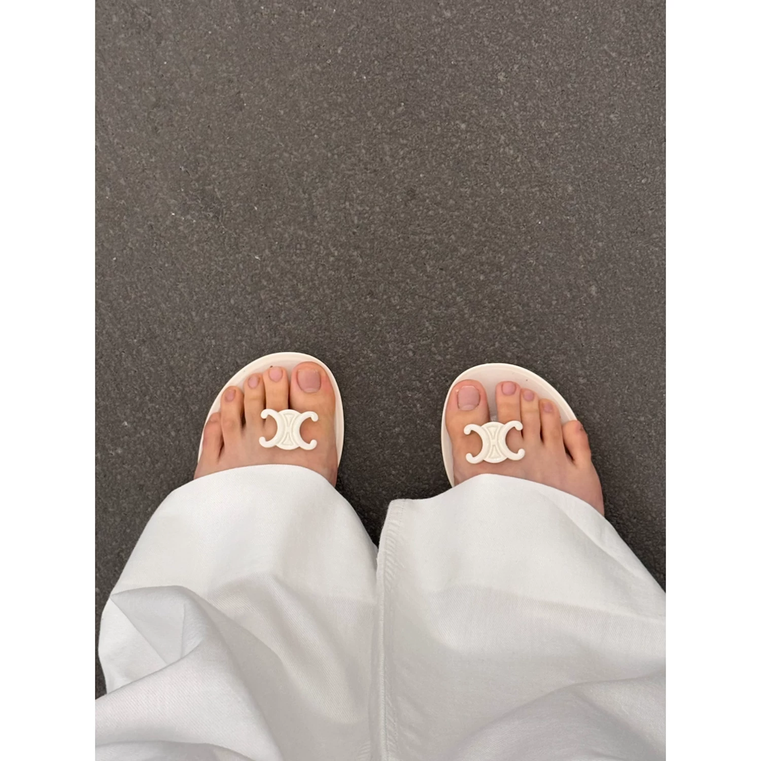 Открытая форма высокое разрешение макарон украшенный Арх э Триумф sandals шлепанцы для женщин 26 желе каникулы плоские сандалии