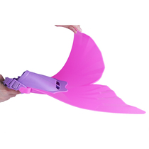 2018 new childrens flippers mermaid flippers one-piece whale tail flippers single-piece flippers sizes 28 to 36