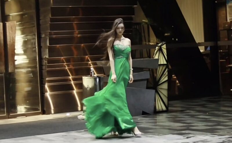 Green High-End Beaded Evening Dress with Large Skirt and Flowing Fairy-Like Long Dress Green High-End Beaded Evening Dress with Large Skirt and Flowing Fairy-Like Long Dress