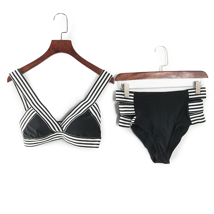 Giảm giá hàng loạt mùa hè mới kỳ nghỉ bãi biển sọc áo tắm bikini ba điểm kết hợp gợi cảm S3277 - Bikinis