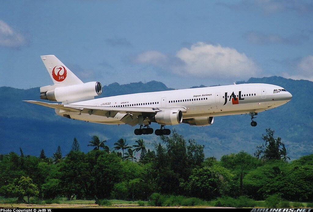 A must-buy for 25 years! 1:400 japan airlines mcdonnell douglas dc