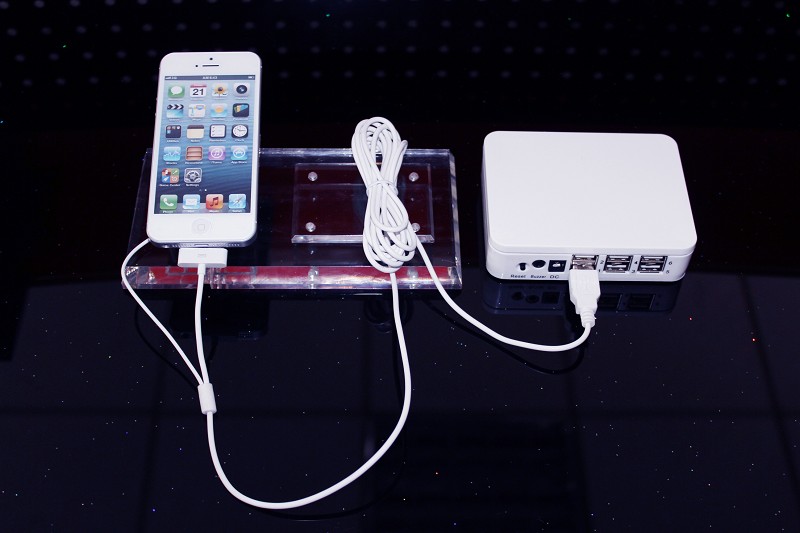 Mobile phone base tag table one-body Samsung mobile phone lanyard display rack price brand Apple mobile phone anti-theft alarm hot sale