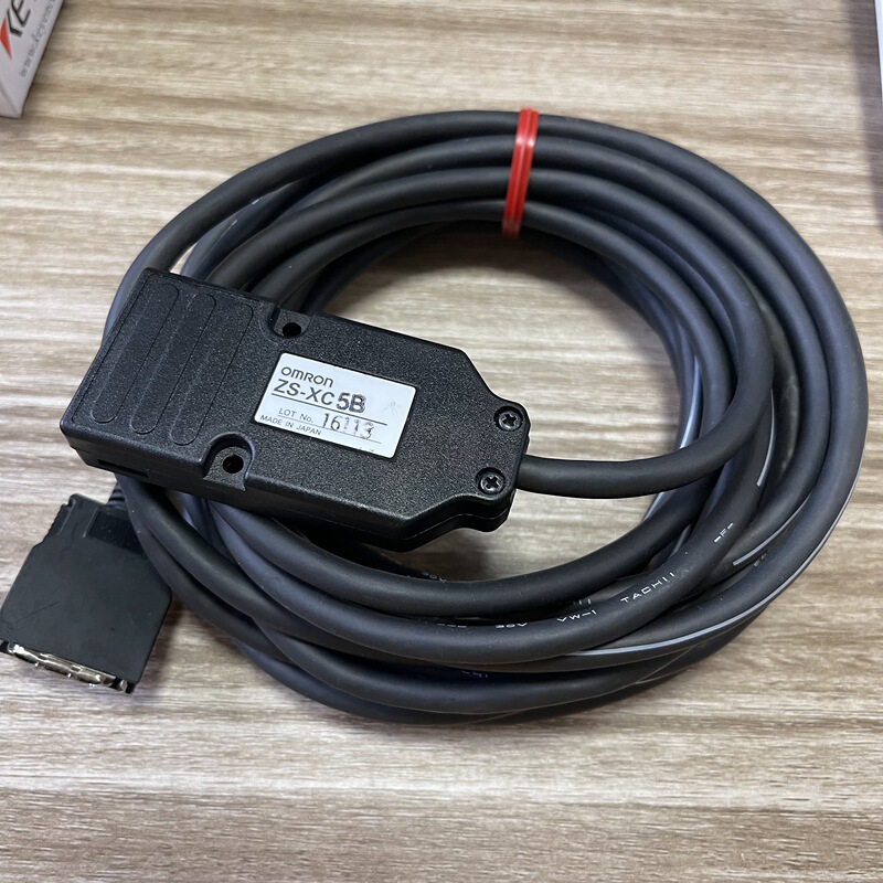 Omron Sensor Zs-Xc5Br.Zs-Xc5B.Zs-Xc8A.E3As-Hl500Lmn:Zx-Xc8A