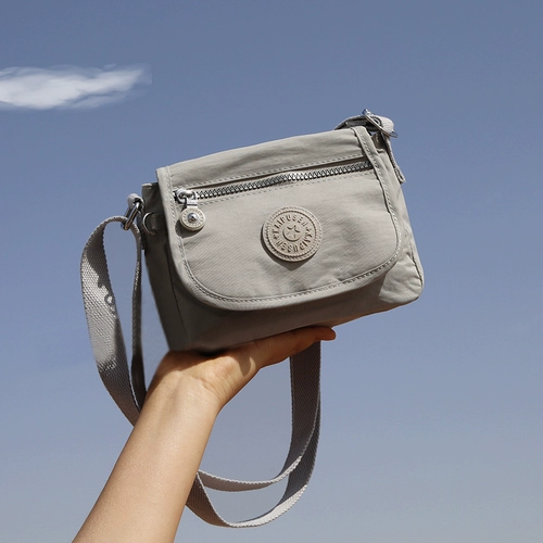 Небольшая сумка, раскладная трендовая нейлоновая маленькая сумка через плечо для отдыха