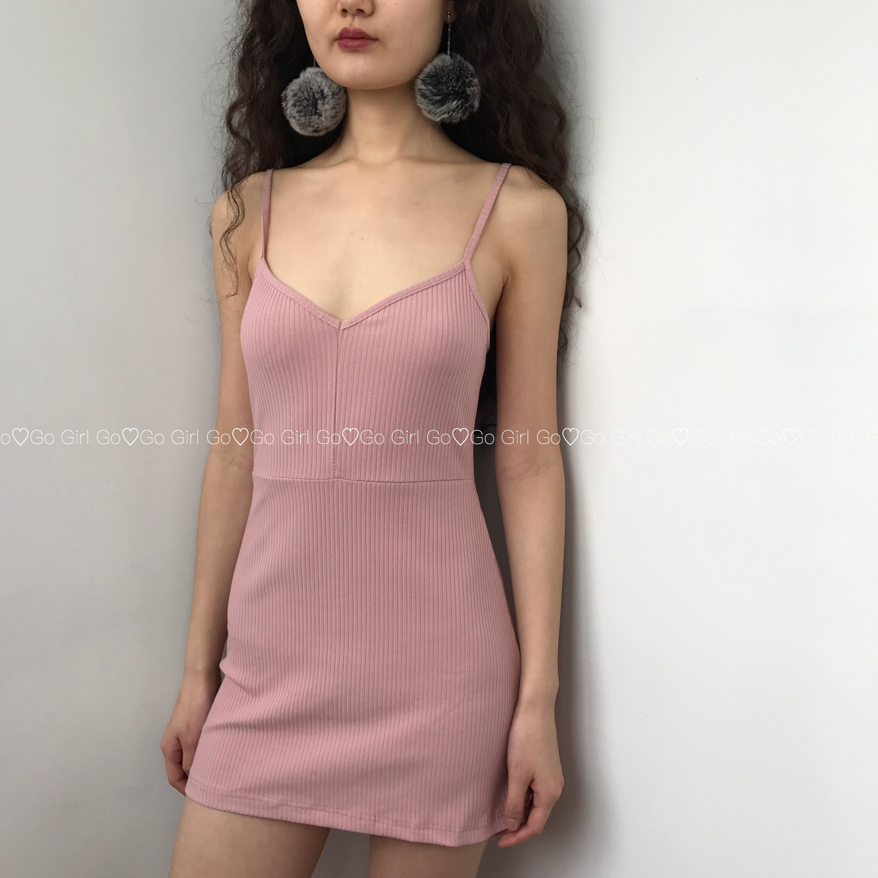 [] Go Girl Go V cổ áo nhỏ Một từ cao eo giảm béo chủ đề dây đeo váy dưới váy váy đầm chữ a đẹp