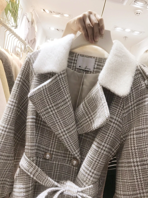 Mùa đông 2018 phiên bản Hàn Quốc mới của áo len kẻ sọc kẻ sọc thắt lưng váy băng đô nhỏ áo len ngắn nữ áo măng tô nữ