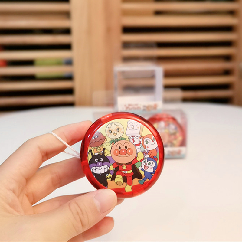 Nostalgic little toy Japan Anpanman yoyo yo yo yo comes with a glowing kindergarten gift