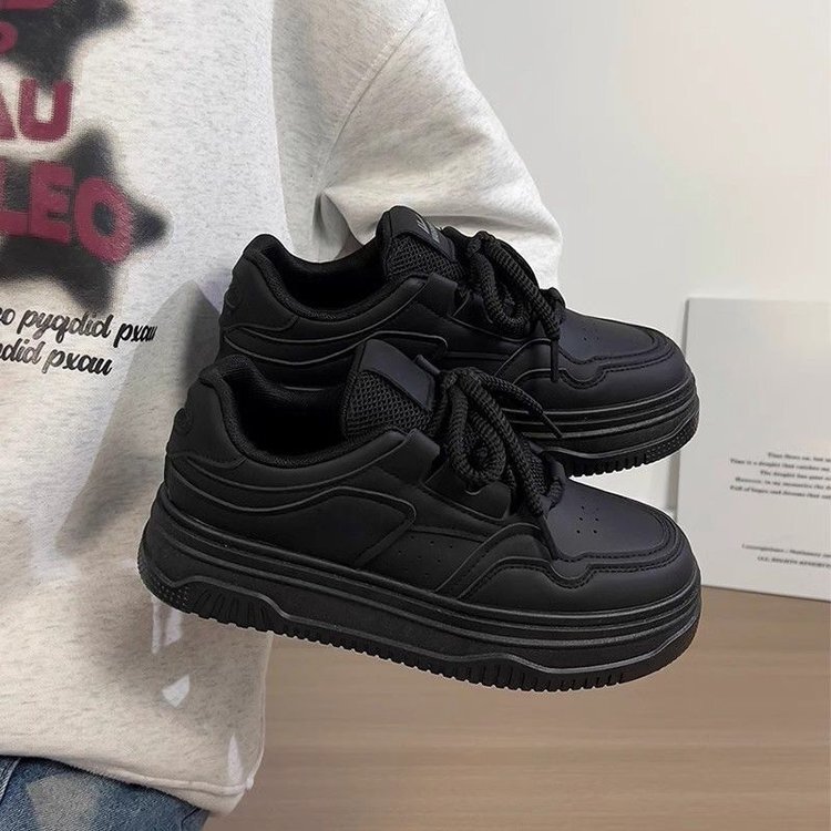 Korean-Style Thick-Soled Black Sneakers for Women, 2025 Autumn and Winter New Popular Black Shoes, Lightweight and Versatile Casual All-Black Women's Shoes
