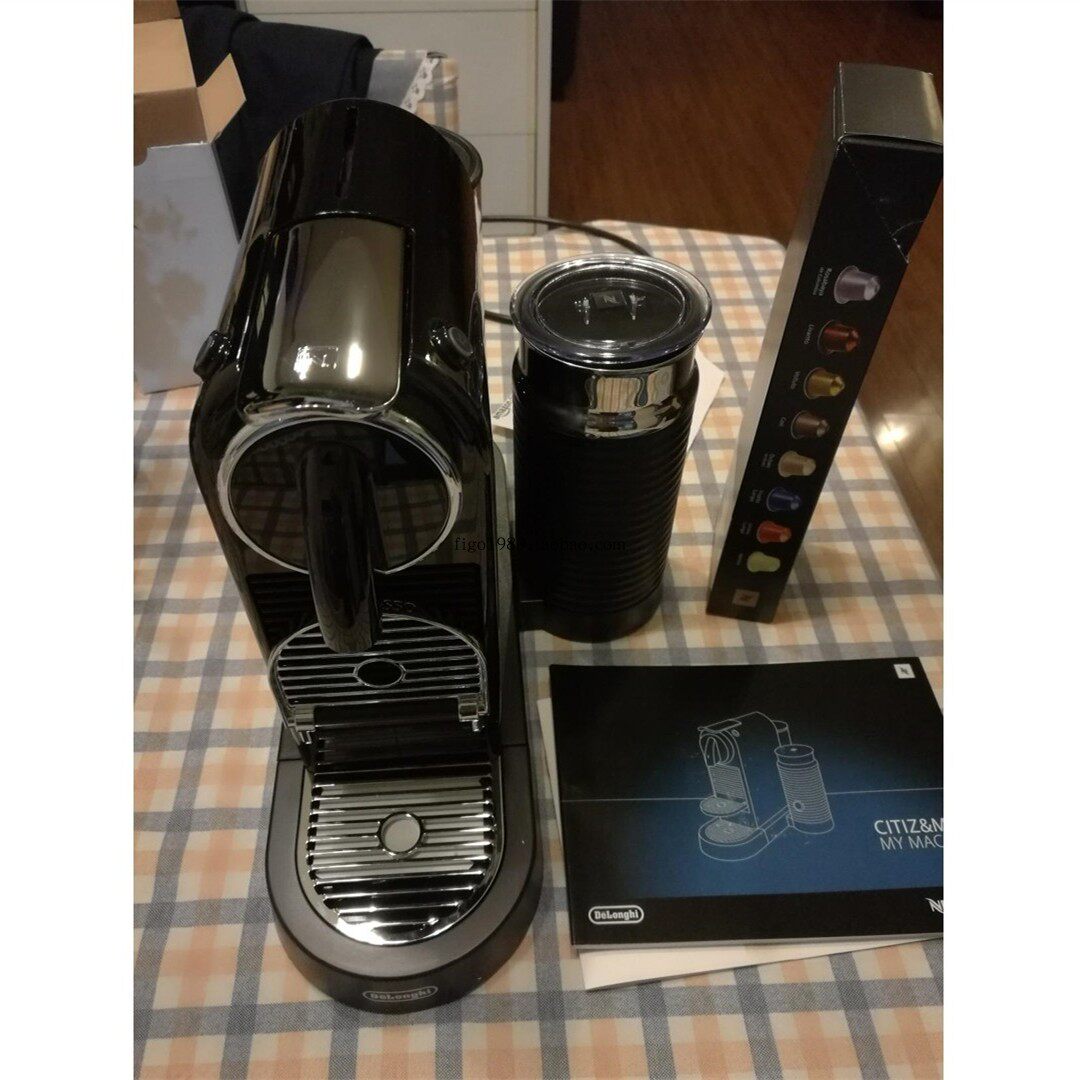 DeLonghi Nespresso EN267 BAE Citizen Capsule Coffee Machine Black