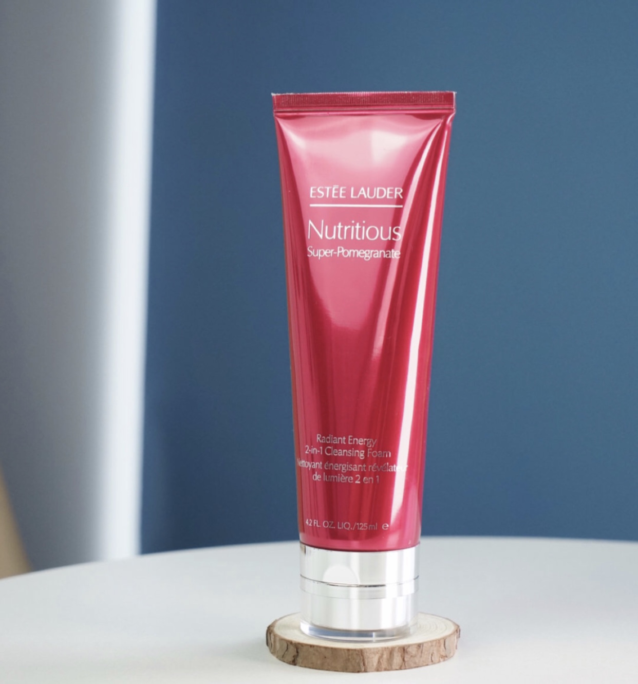   Ypoetry Landei Red Pomegranate Foam Washed Face Milk 125ml A sweep of the dark and rejuvenated