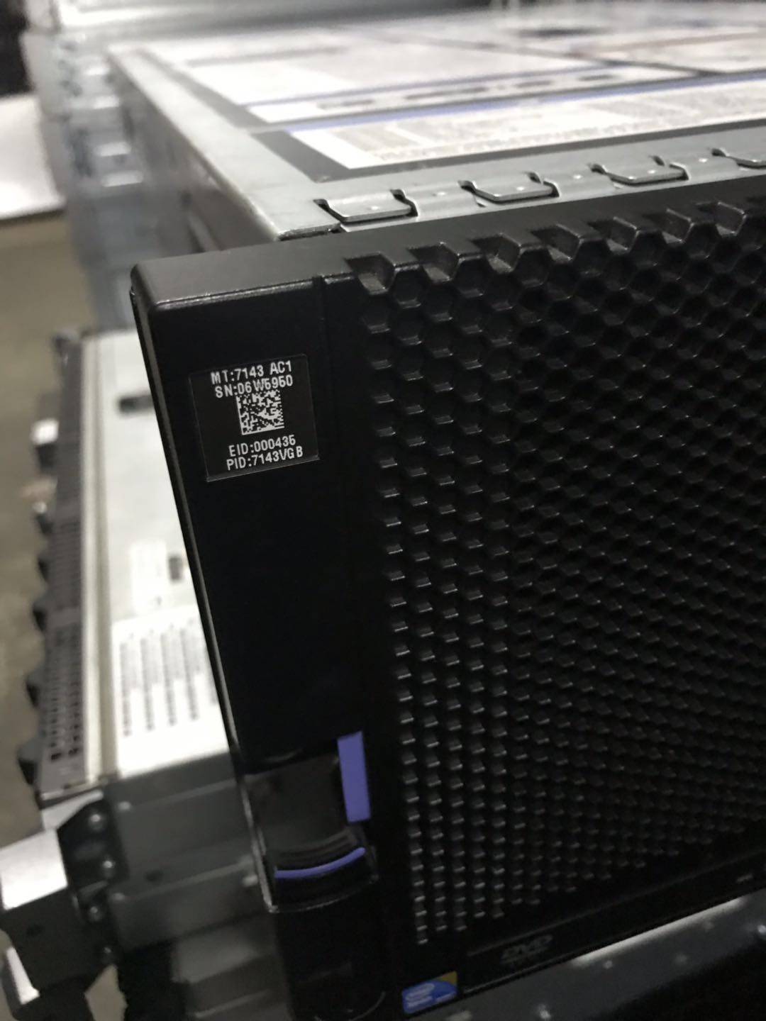 IBM X3850 X5 server 4-way E7-4820 * 4 64G 146G * 2 motherboard quasi-system host