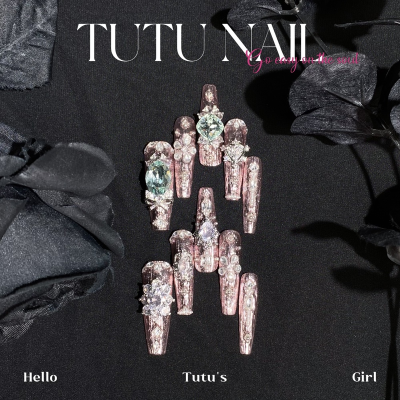[Sunset Melting Gold] Tutu Nail Handmade Wearable Nail Art New Year Gold Powder Winter Whitening Buccellati Wedding Nails