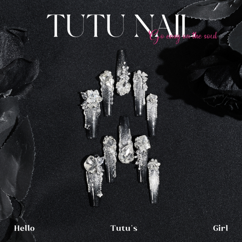 【Galaxy】Tutu Nail Handmade Wearable Nail Art Heavy Craft Black Silver Cat Eye High-End Chain Zircon