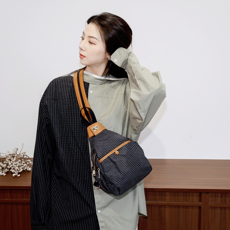 Marian 2026 New Original Design Simple Casual Nylon Waterproof Multifunctional Chest Bag Mini Backpack Marian 2026 New Original Design Simple Casual Nylon Waterproof Multifunctional Chest Bag Mini Backpack