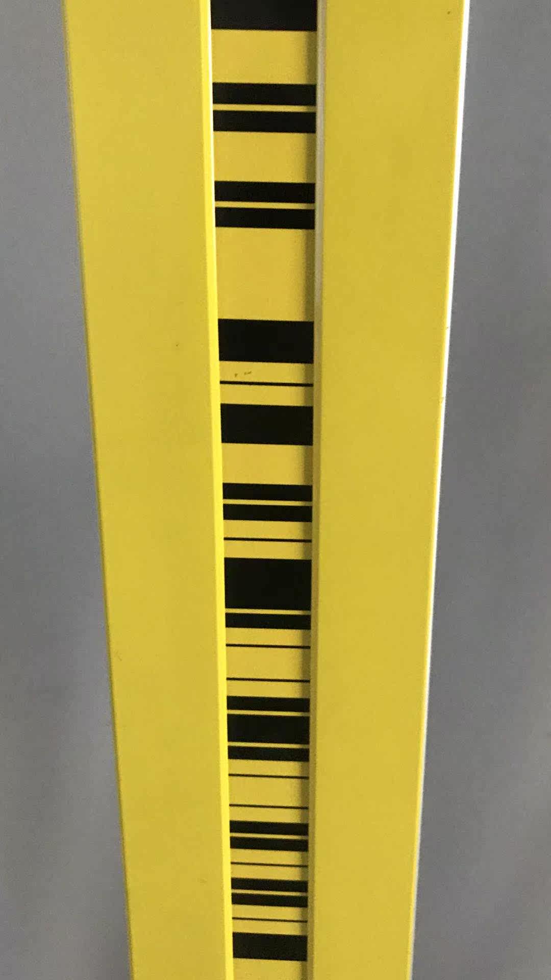 Ultra-low price processing a pair of 2-meter vegetable card barcode indium tile ruler Leica electronic theodolite dedicated high-precision ruler