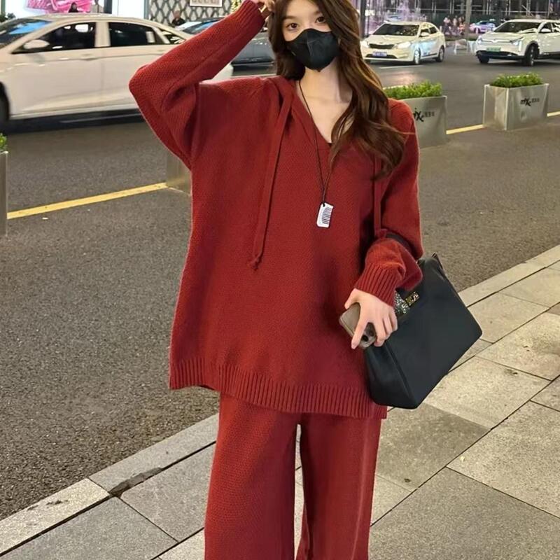 Plus-Size Stylish Wide-Leg Pants and Lazy College-Style Sweater Two-Piece Set for Chubby Women, Relaxed Hooded Sweatshirt and Long Pants Set Plus-Size Stylish Wide-Leg Pants and Lazy College-Style Sweater Two-Piece Set for Chubby Women, Relaxed Hooded Sweatshirt and Long Pants Set