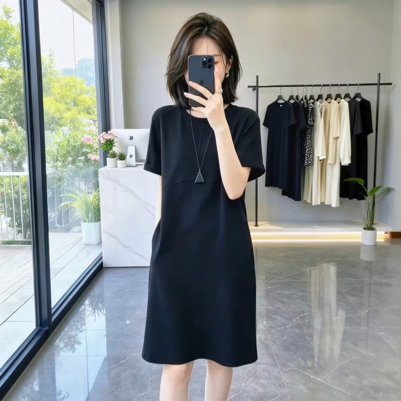 Plus Size Dress for Women, Short-Sleeved, Loose-Fitting, Slimming, Mid-Length, Simple and Elegant Little Black Dress, Hepburn Style T-Shirt Dress for Chubby Women