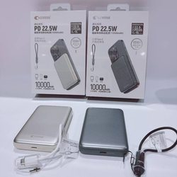 Comma Magnetic Metal Power Bank 초대형 모바일 전원 공급 장치 20W 빠른 충전 3C 인증은 비행기에서 사용할 수 있습니다.