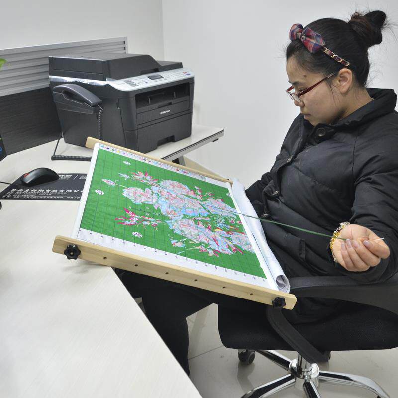 Cross stitch frame cross stitch frame wooden adjustable cross stitch tool embroidery stretch large square embroidery