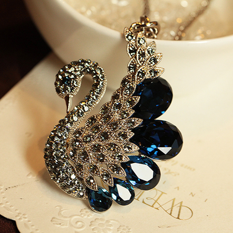 Brand luxury Swan diamond fashion Austrian Crystal sweater chain long necklace female autumn Joker clothes pendant