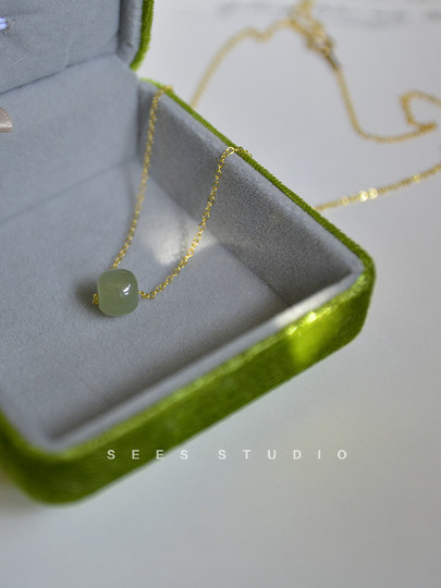 Natural Hetian Jade/ Fortune Wheel Necklace, Niche Design, High-End Pendant, Clavicle Chain, Neck Chain, 2022 New Model