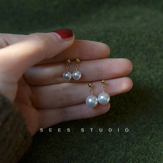 Small Wind Blowing Gentle Round Pearl Earrings, Simple and Versatile, Gentle Earrings, Small and Short, Vintage and Exquisite Earrings