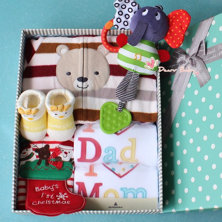 Coffret cadeau pour bébé - Vêtements + Fournitures - Ref 1953896 Image 10