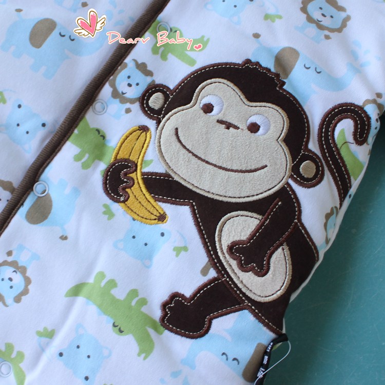 Coffret cadeau pour nouveau-né - Vêtements + Fournitures - Ref 1977581 Image 9