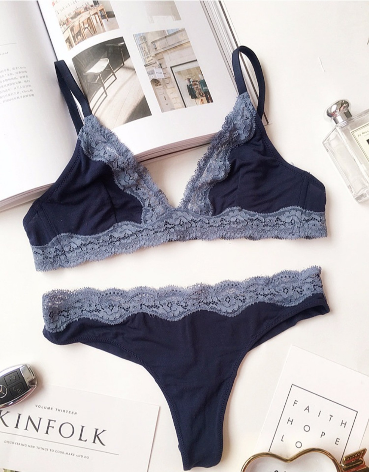 Giải phóng mặt bằng Modal Cotton Comfort No Steel Ring Triangle Thong T Quần Sexy Comfort Bra Bộ đồ lót đồ lót hàng hiệu