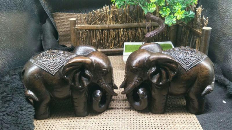 Vietnamese authentic natural agarwood wood carving decoration elephant (rich elephant) home decoration solid wood craft gift decoration