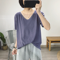 Short sleeve T-shirt female purple loose V collar 2021 summer new Korean version of linen white plus size top ins tide