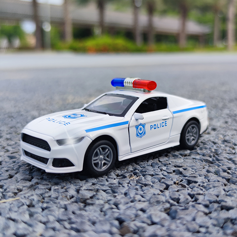 Childhood Alloy Car Model Emulation Police Car 110 Ambulance Boy Toy Car Swing Piece Collection Birthday Present