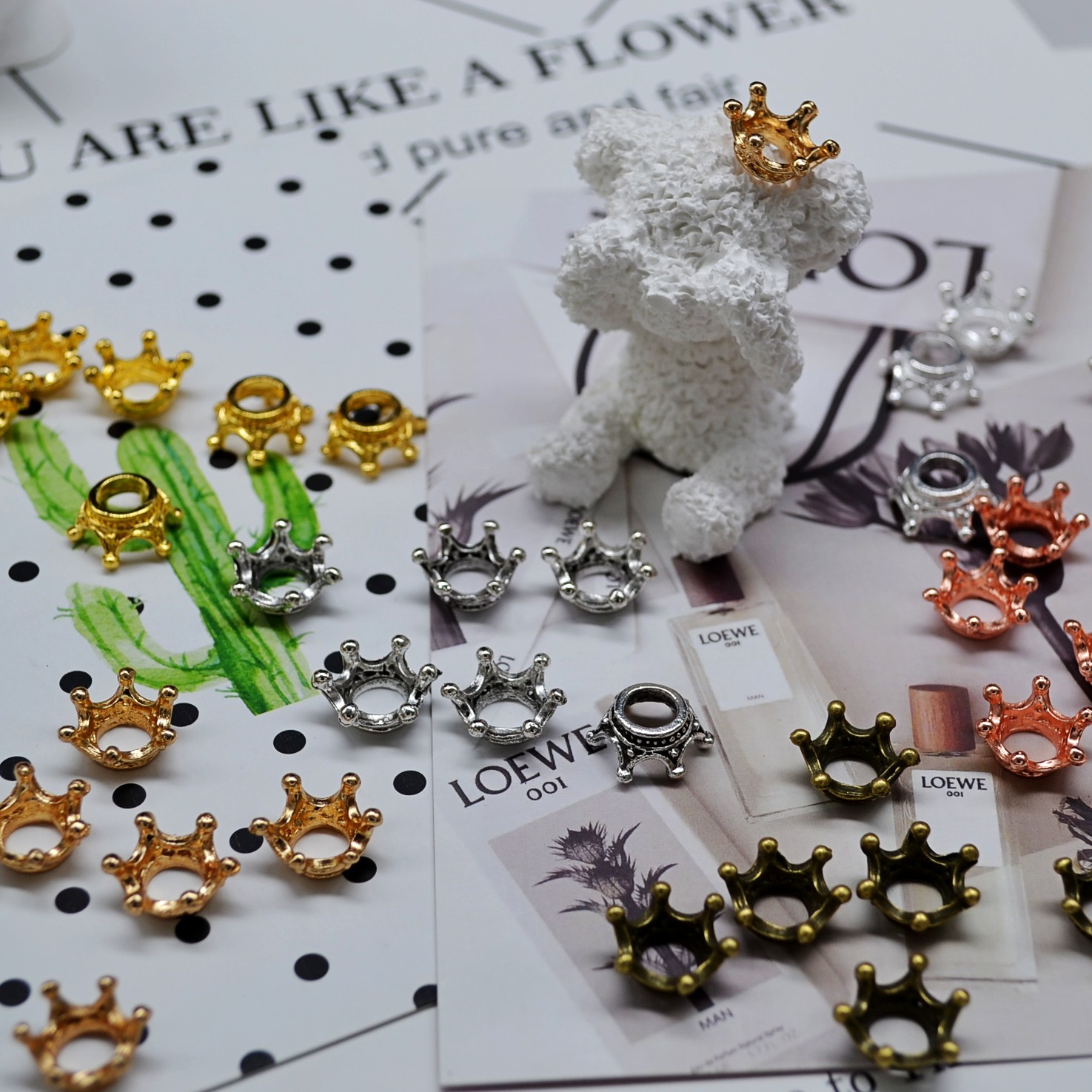 Metal small crown to act the role of shooting props to place small ornaments adornment small accessories DIY accessories crown 5