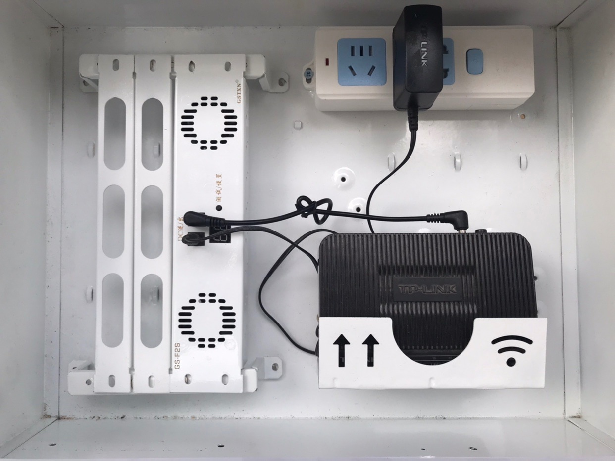 Retrofit accessories a set of heat dissipation fan module Ricoh module Light cat power light cat device fixed frame