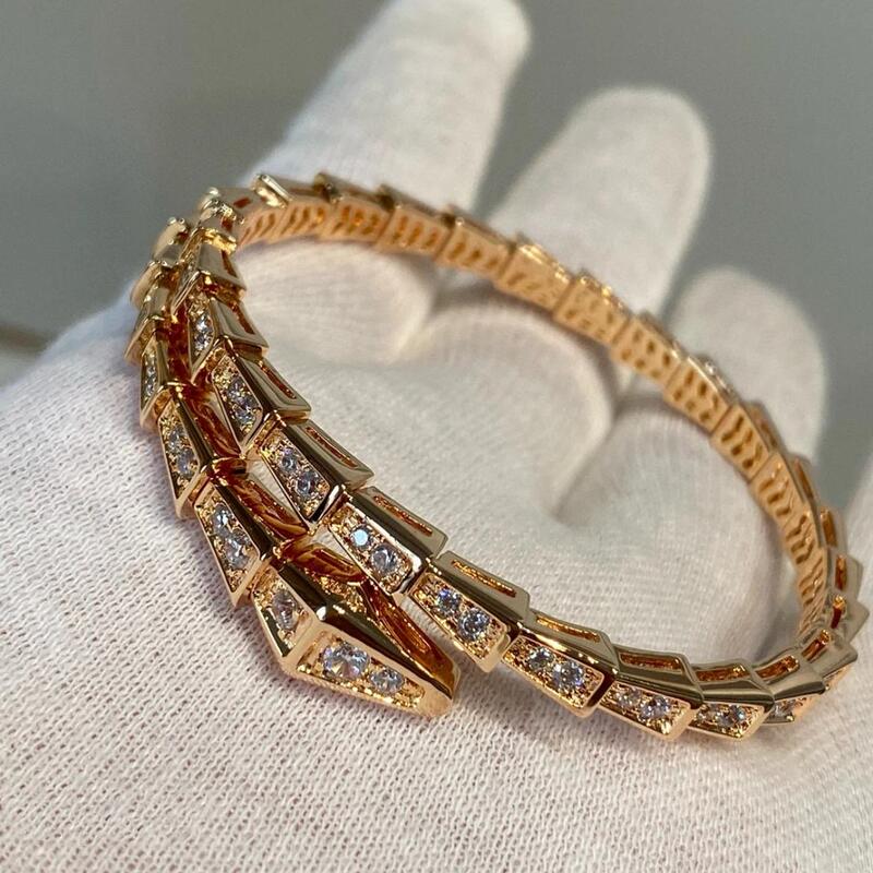 【Light Luxury】Full Diamond Snake Bone Bracelet with Spring Elastic Snake-Shaped Open Design for Couples, Inlaid with Diamonds 【Light Luxury】Full Diamond Snake Bone Bracelet with Spring Elastic Snake-Shaped Open Design for Couples, Inlaid with Diamonds