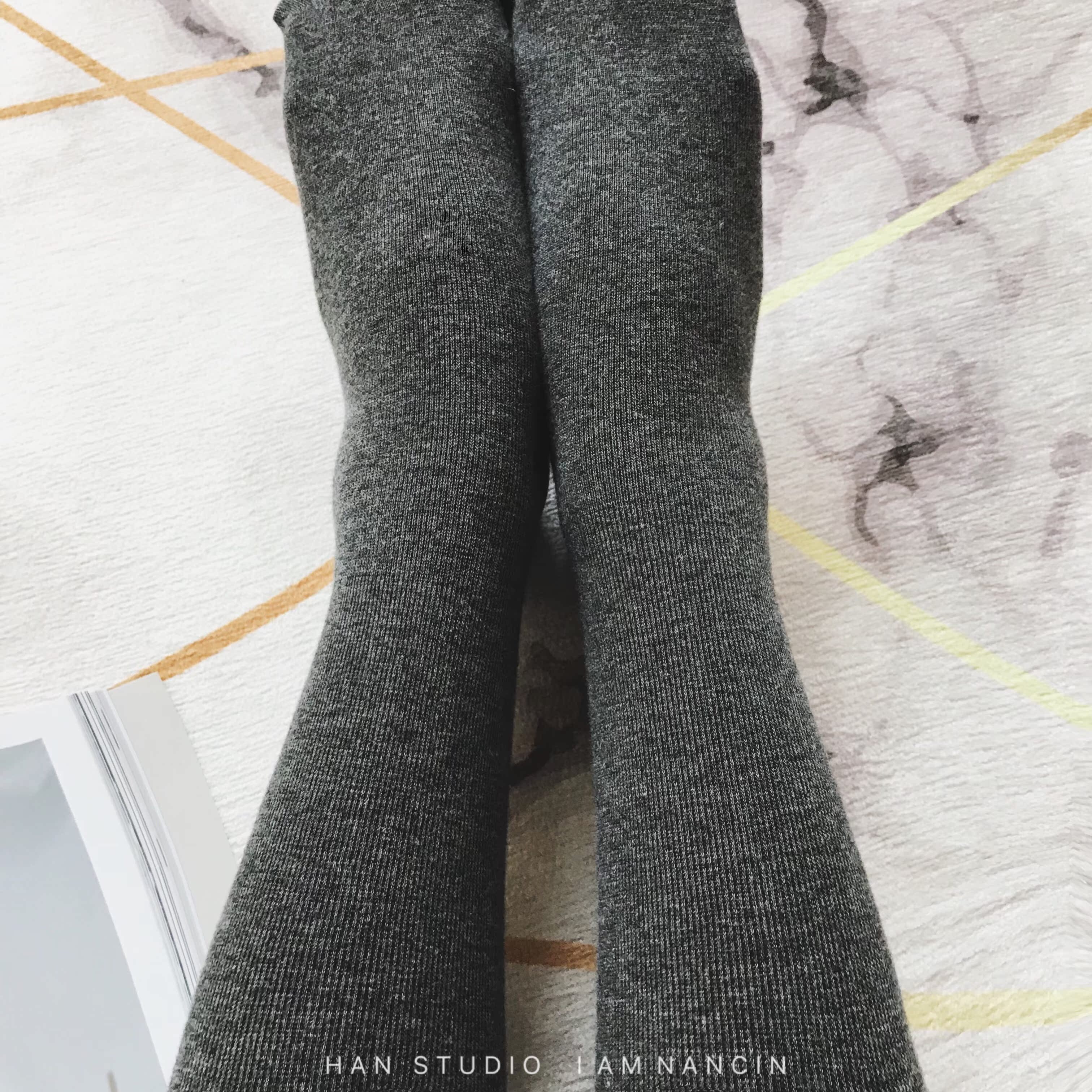 Phản hồi cửa hàng thị trấn! Màu sắc rất cao cấp là cotton cashmere cao cấp đáy giày sọc dọc là mỏng! Hai! vớ nike