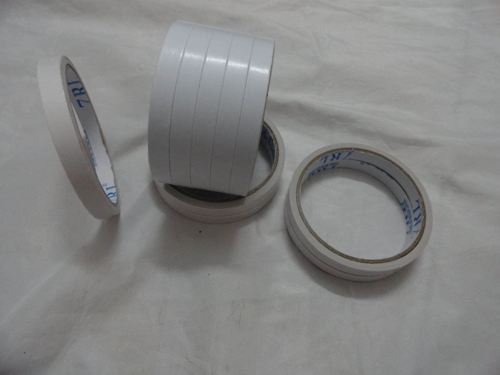 Double-sided adhesive double-sided adhesive 10mm 10 yards office glue cotton paper double-sided adhesive tape double-sided adhesive glue