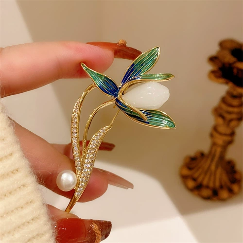 Элегантная брошь из жемчуга на лацкан, булавка на день матери, коллекция 2023, золото 750 пробы, орхидея