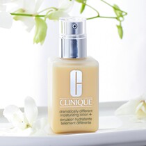 Bonded warehouse Clinique butter without oil lotion 125ml Excellence Genius Moisturizing Lotion moisturizing water tonic and refreshing