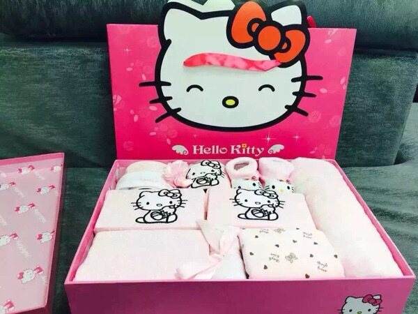 Coffret cadeau pour bébé HELLO KITTY - Ref 1953064 Image 10