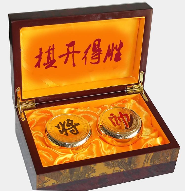 The Ringtone Chess's open and creative gift bronze pendulum decorated oak chess Chinese chess Chinese chess