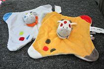Outer single sample super cute giraffe baby towel baby mouth towel finger function
