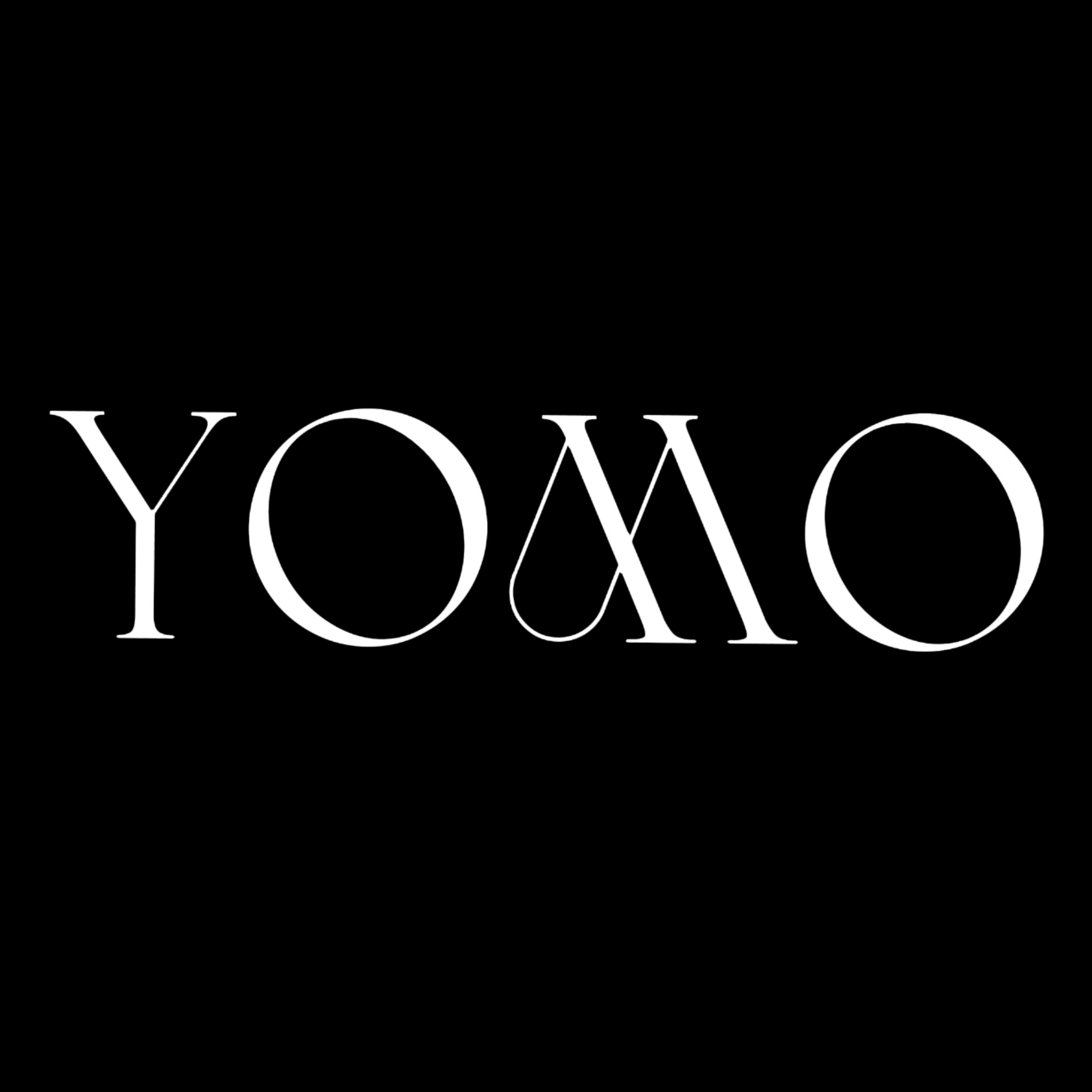 YOMO羊绒大衣工厂店的LOGO