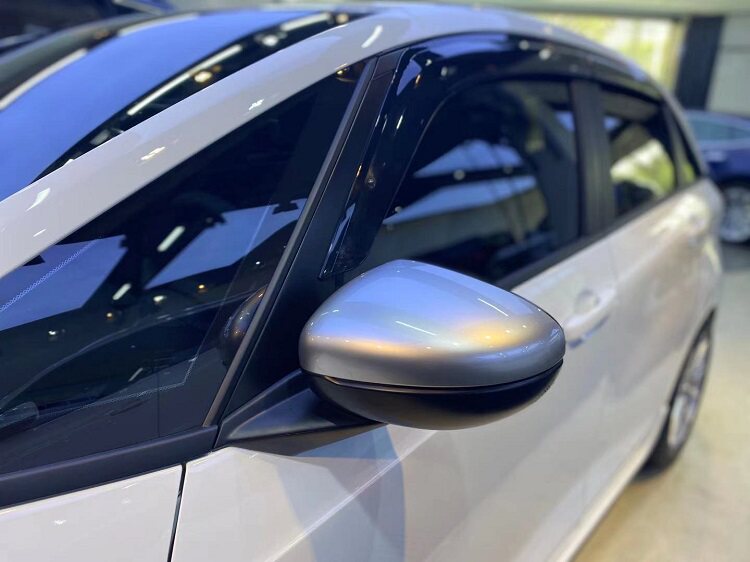 Shanghai dry change original rear mirror silver earmuffs suitable for 4th generation Honda GR9 Laifu LIFE modification