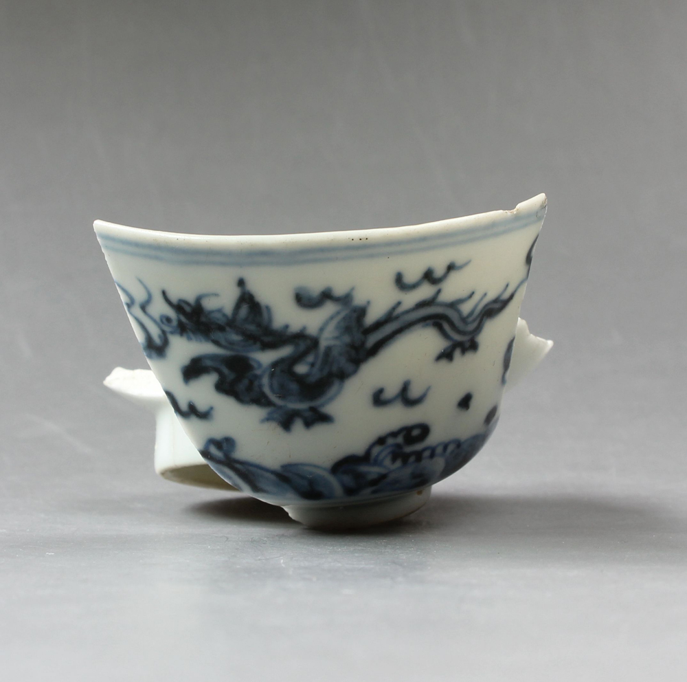 1743 Chenghua Pterosaur Ancient Porcelain Specimen