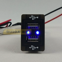 Suzuki Gimni Dual USB -зарядное устройство зарядка+USB -разъемы Дисплей Напряжение Внутреннее мониторинг температуры автомобиля