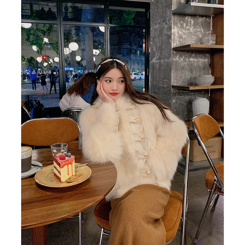 Versailles 2022 new network red young lavish fur palace female fox fur coat female winter