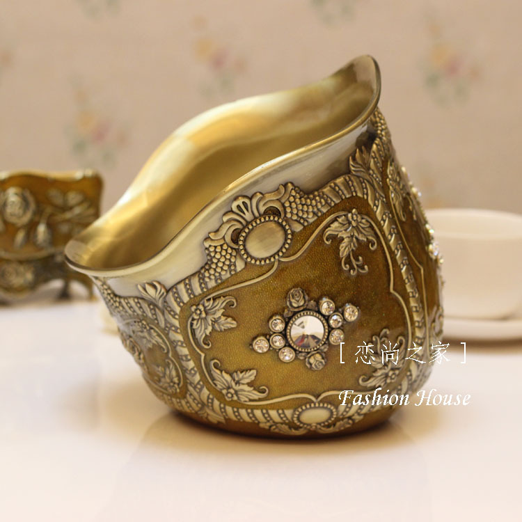European-Style Luxury Trash Bowl, Creative Bronze Alloy Bowl, Luxurious Creative Peel Bowl, Chinese-Style Classical Trash Can